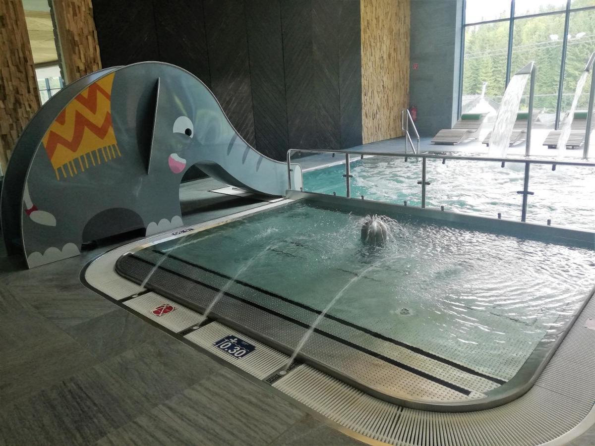 Hotel Sorea Snp デマノブスカ・ドリーナ エクステリア 写真