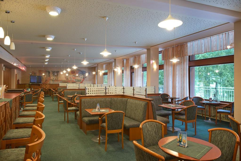 Hotel Sorea Snp デマノブスカ・ドリーナ エクステリア 写真